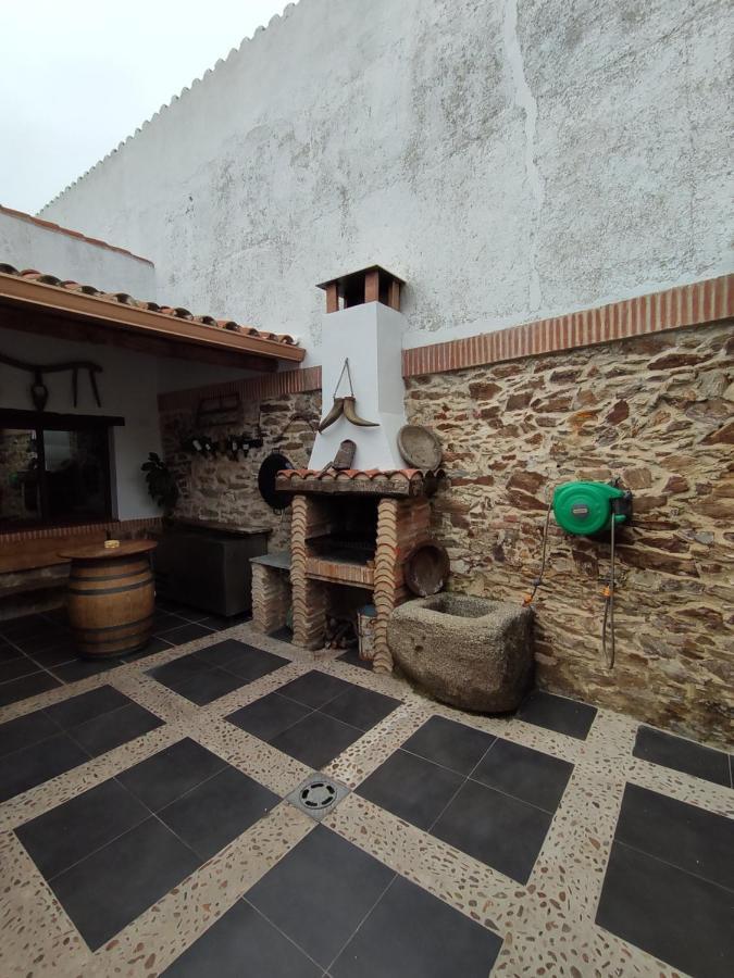 Casa Rural La Carriona Segura de León Dış mekan fotoğraf